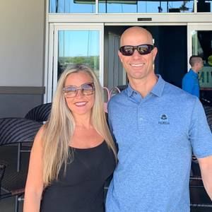 Meet your Posher, Augustanscott